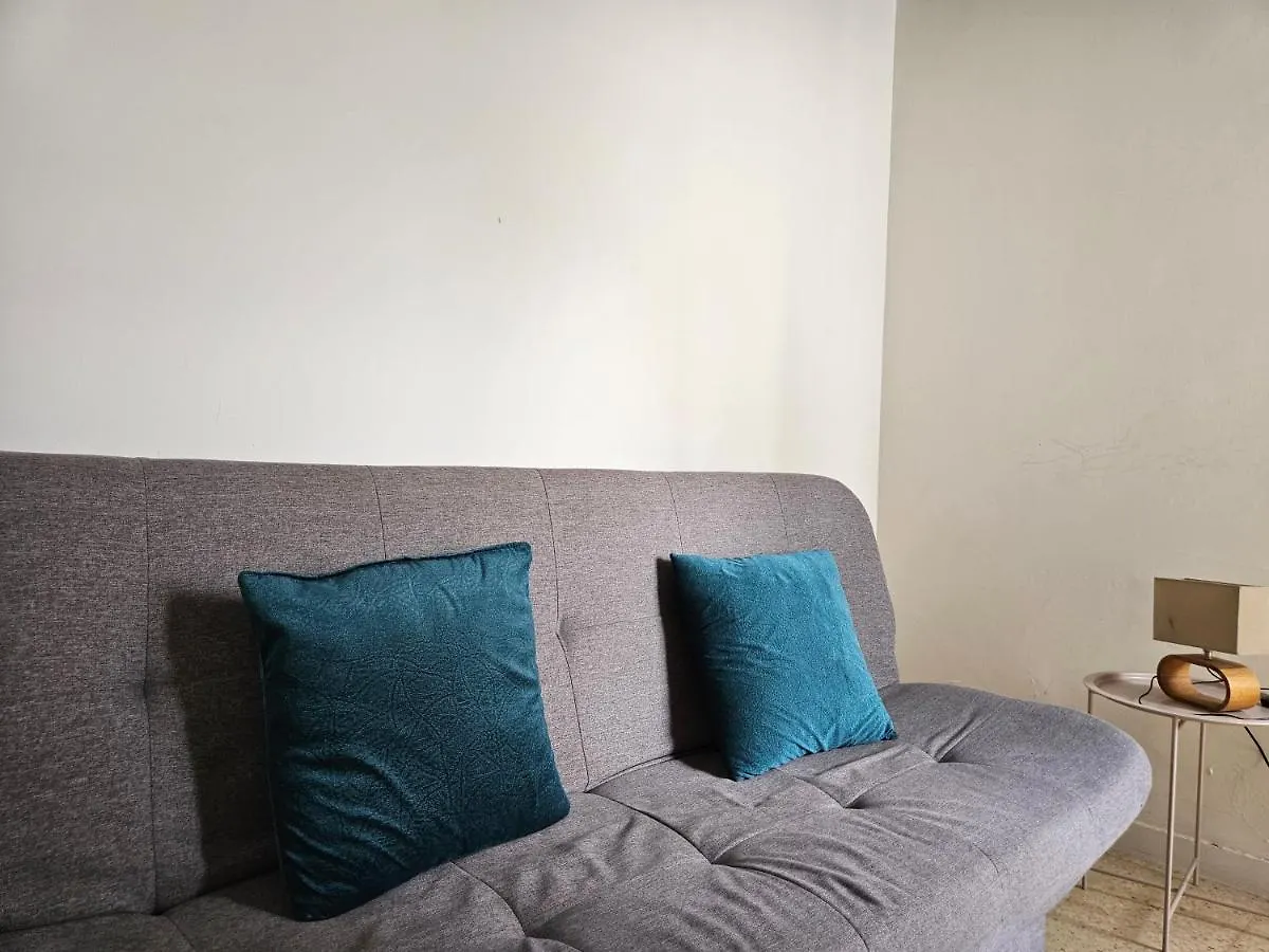 Comfortable Spacious Two-Bedroom Apartment Medellin